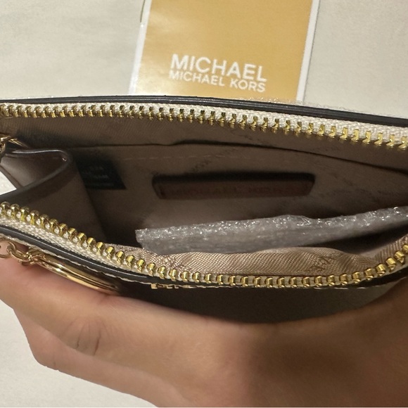 Michael Kors Jet Set Travel SM TZ Coinpouch - Picture 4 of 4